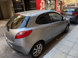 Mazda 2 2010