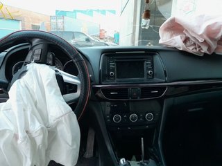 Mazda brazo suspensión superior tras der 6 1155086