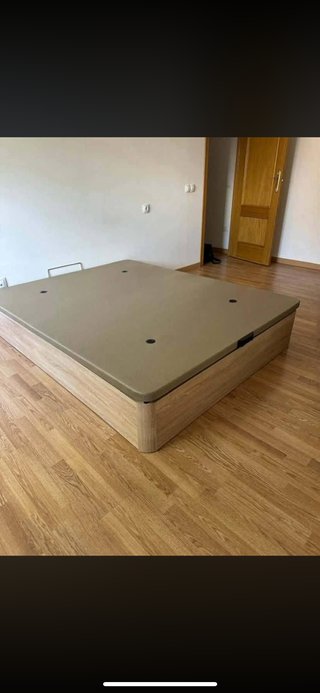 CAMAS CANAPÉS EN LIQUIDACIÓN