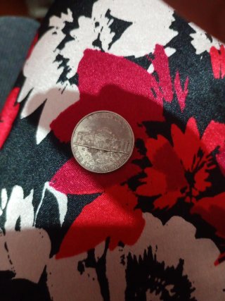 Monedas de 5 centavos de EE. UU.
