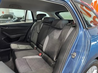 Skoda OCTAVIA 1.0 ETSI 110 DSG7 BUSINESS (2021)