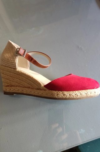 Zapatillas Graceland cuña esparto rojo y beige