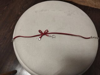 Gargantilla CD Christian Dior Roja