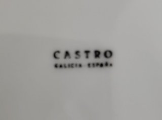 Fuente antigua aperitivos Castro Sargadelos