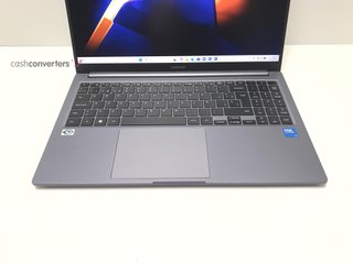 pc portatil samsung np750xgk / i5-1240u / 16gb ram / 500gb ssd