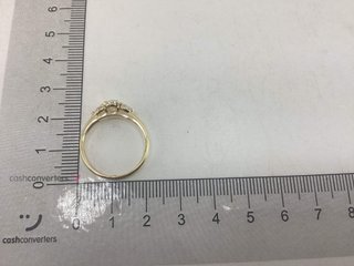 anillo oro 18k con piedra con diamante de laboratorio