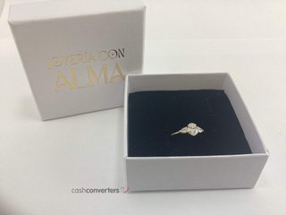 anillo oro 18k con piedra con diamante de laboratorio