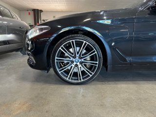 BMW SERIE 5 2.0 I 292 530E (2019)