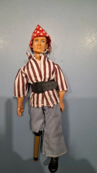Figura Madelman Altaya Pirata con pata de palo