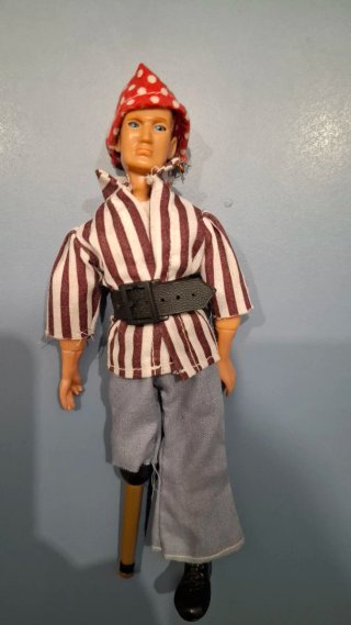 Figura Madelman Altaya Pirata con pata de palo