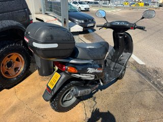 Tifon 50cc Scooter