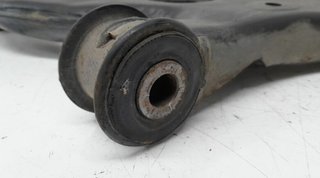 1155071 brazo suspensión inferior del izq mazda 6