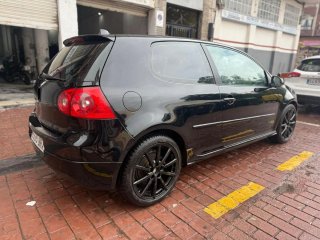 Volkswagen Golf 2005