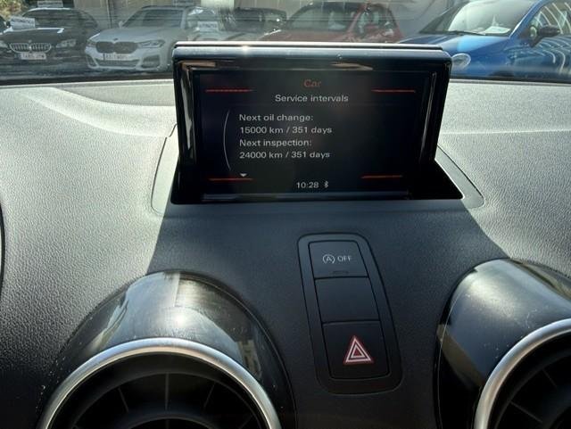 Audi A1 Adrenalin 1.4 TDI ultra 66 kW (90 CV)