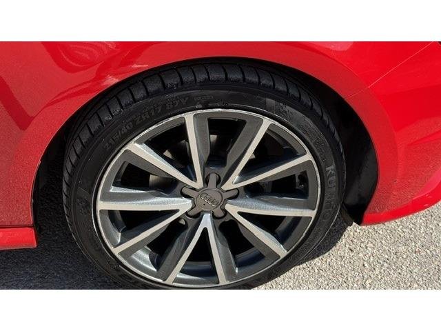 Audi A1 Adrenalin 1.4 TDI ultra 66 kW (90 CV)