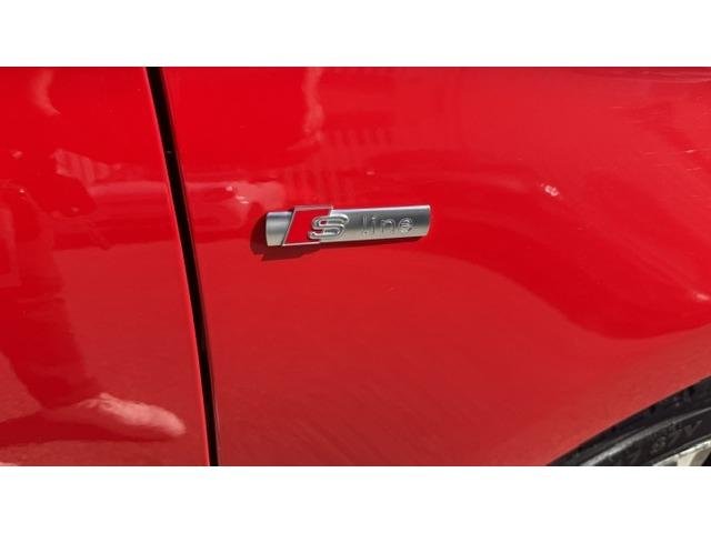 Audi A1 Adrenalin 1.4 TDI ultra 66 kW (90 CV)