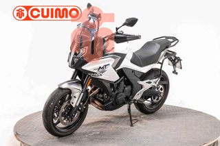 CFMOTO 700 MT