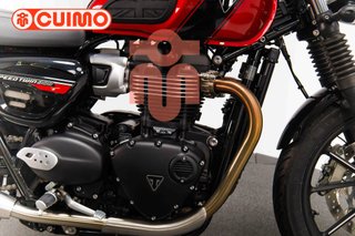 TRIUMPH SPEED TWIN 900