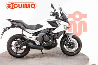 CFMOTO 700 MT