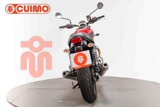 TRIUMPH SPEED TWIN 900