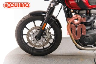 TRIUMPH SPEED TWIN 900