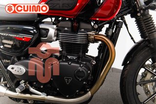 TRIUMPH SPEED TWIN 900