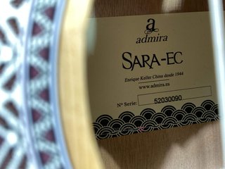guitarra clasica admira sara ec