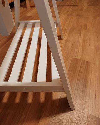 Caballete blanco IKEA