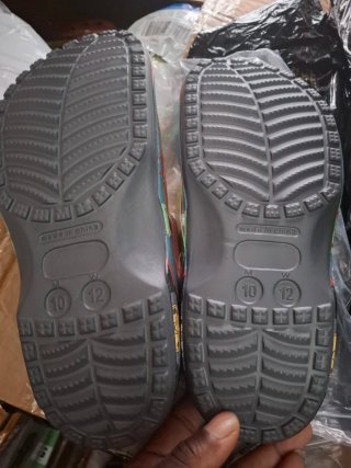 Zuecos Cars tipo Crocs Talla 43/44