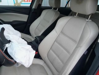 Mazda brazo suspensión inferior del der 6 1155073