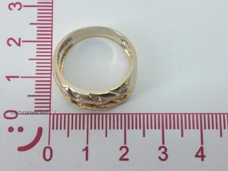 anillo oro 18k con piedra con circonita