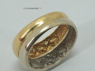 anillo oro 18k con piedra con circonita