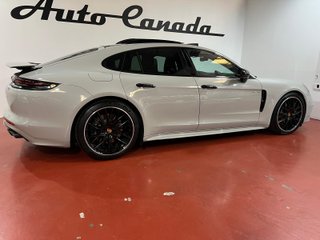 Porsche Panamera 4 E-Hybrid