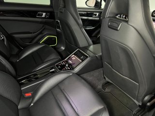 Porsche Panamera 4 E-Hybrid