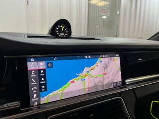 Porsche Panamera 4 E-Hybrid