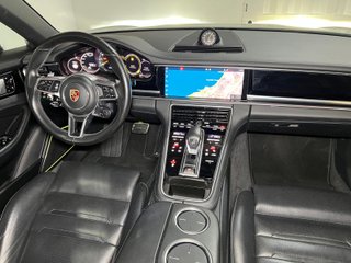 Porsche Panamera 4 E-Hybrid