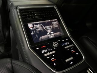 Porsche Panamera 4 E-Hybrid