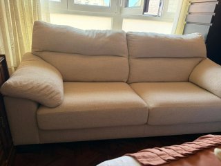 Sofá 2 plazas beige