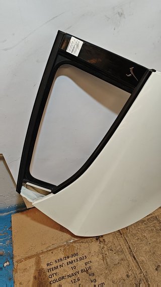 PUERTA TRASERA DERECHA Lancia Ypsilon (402)(2011->)