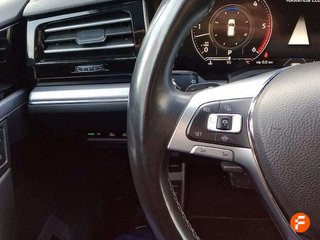 Volkswagen Touareg R-Line 3.0 TDI 210kW (286CV) Tip 4Motion