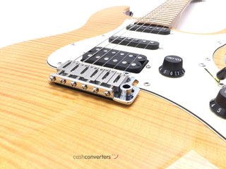 guitarra electrica larry carlton serie s7 hss