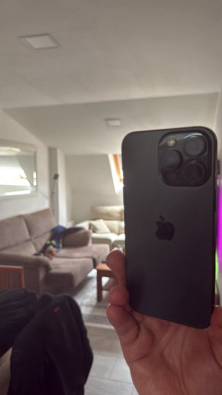 iPhone 16 Pro Max 256GB Negro en estado de nuevo
