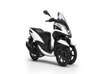 Portamatrículas yamaha tricity 125 . 29374