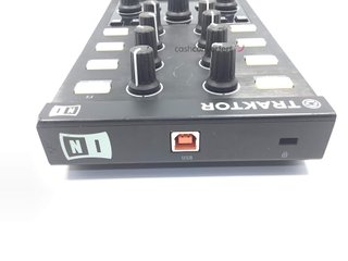 controlador midi native instruments traktor kontrol x1 mk2