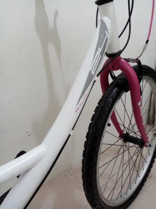 Bicicleta Niña 24 pulgadas Paseo Blanca/Rosa