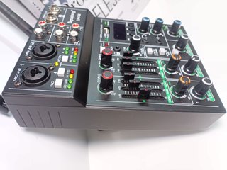 Mesa Mezclas Wireless Depusheng UF4-M 5 Canales