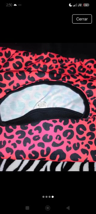 Sudadera Adidas Leopardo Rosa y Negra. Bordado