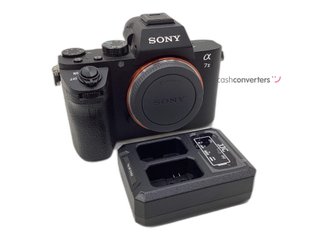 camara digital evil sony alpha 7 ii (ilce-7m2)