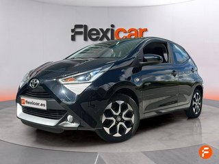 Toyota Aygo 1.0 70 x-play