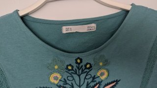 Blusa Sfera verde oBlusa Didi Estampada Floral